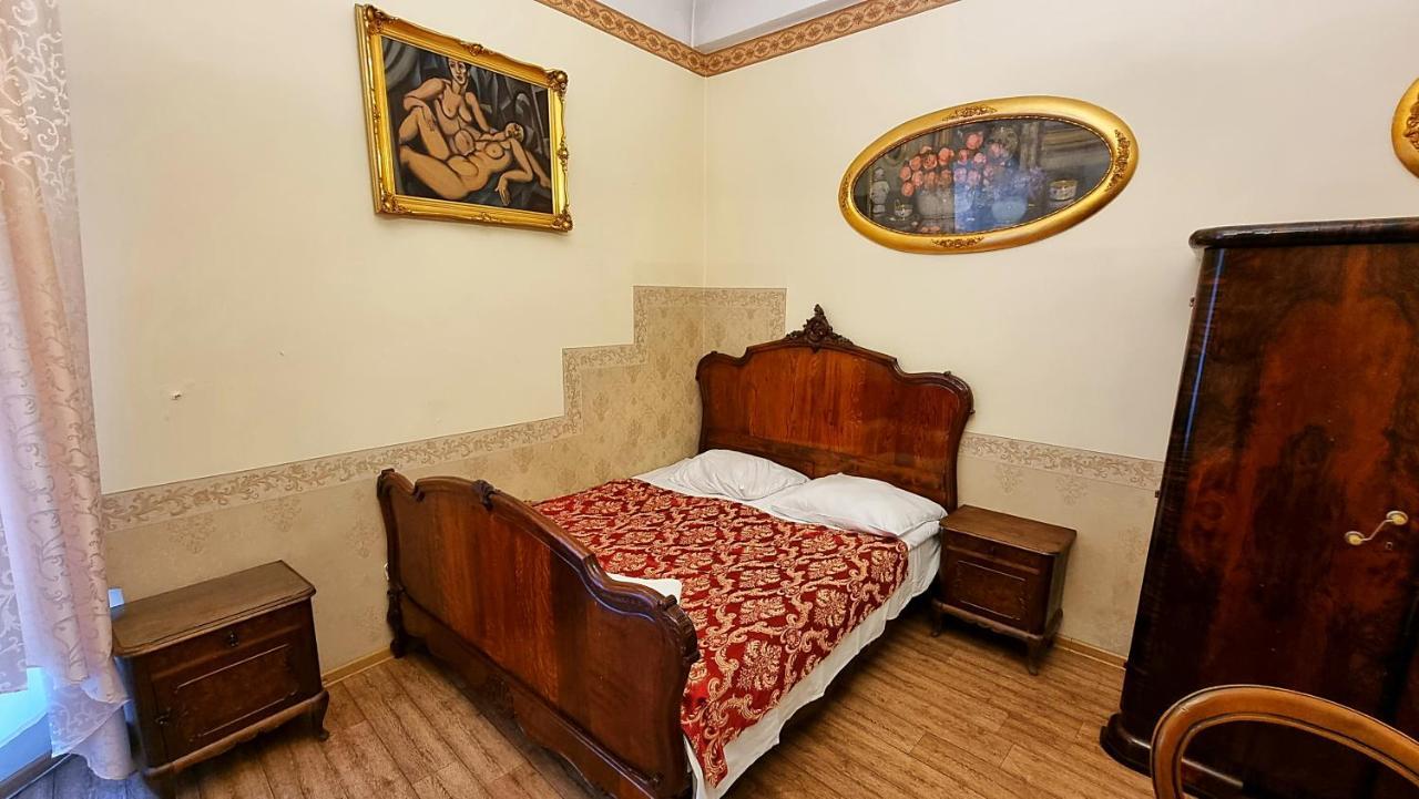 Vavelsky Apartments - Old Town كراكوفيا المظهر الخارجي الصورة