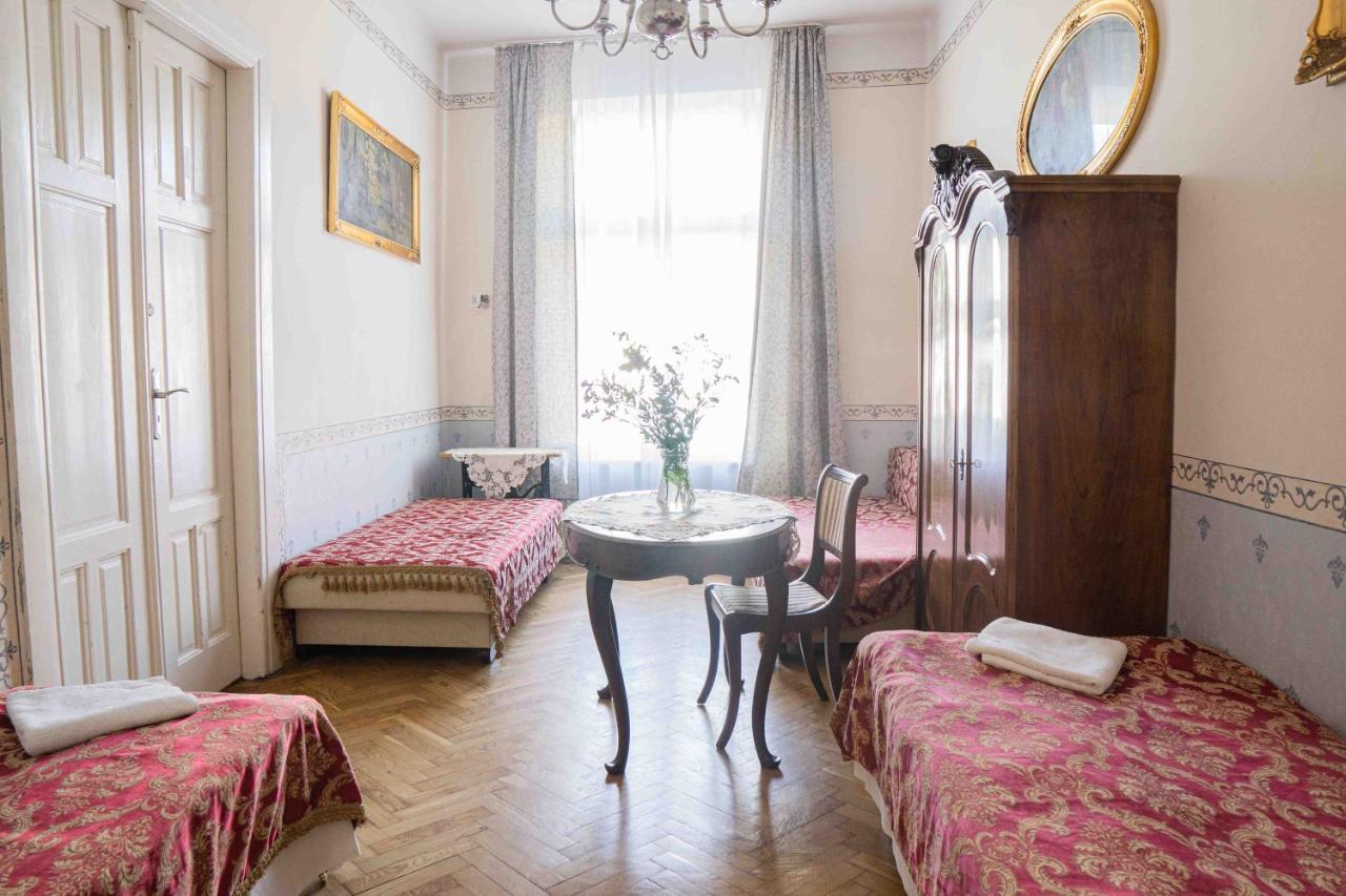 Vavelsky Apartments - Old Town كراكوفيا المظهر الخارجي الصورة